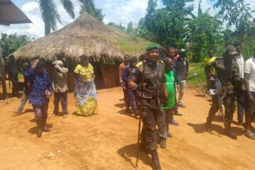 Nord-Kivu: l’administrateur du territoire de Beni, scelle le manteau avec la population pour éviter toute infiltration des ADF à Mamove