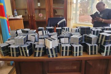 Nord-Kivu : à Beni, l’installation provisoire du centre mobile de capture des passeports biométriques saluée par la population